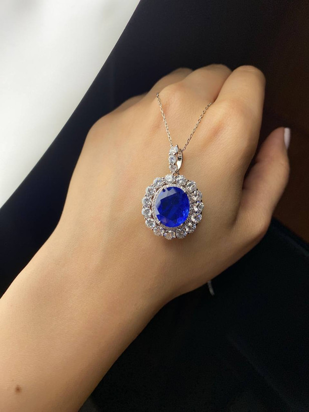 گردنبند زنانه یاقوت آبی کاربنی
