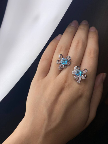 گوشواره جواهری توپاز کد ۱۱۲۲