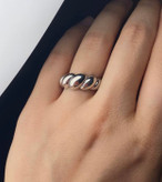 انگشترنقره زنانه مینیمال مدل حلقه بافت