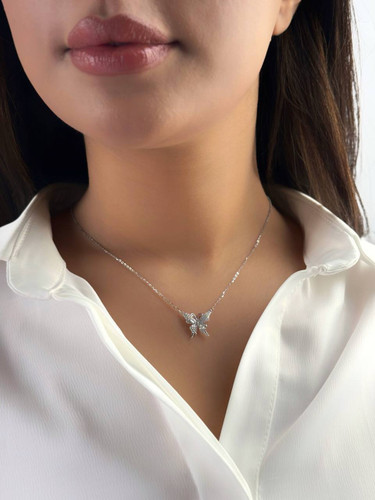 گردنبند دخترانه نقره مدل پروانه ای