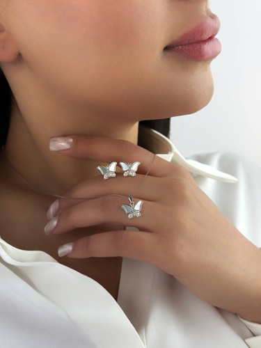 نیم ست زنانه مدل پروانه صدفی جنس نقره