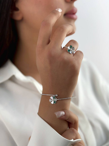 ست دستبند بنگل و انگشتر زنانه مدل گل جنس نقره