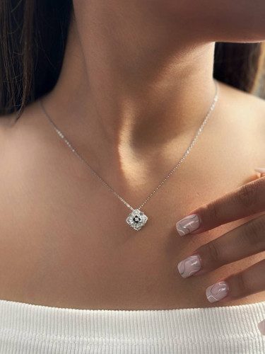 گردنبند مینیمال نمای طلا جنس نقره