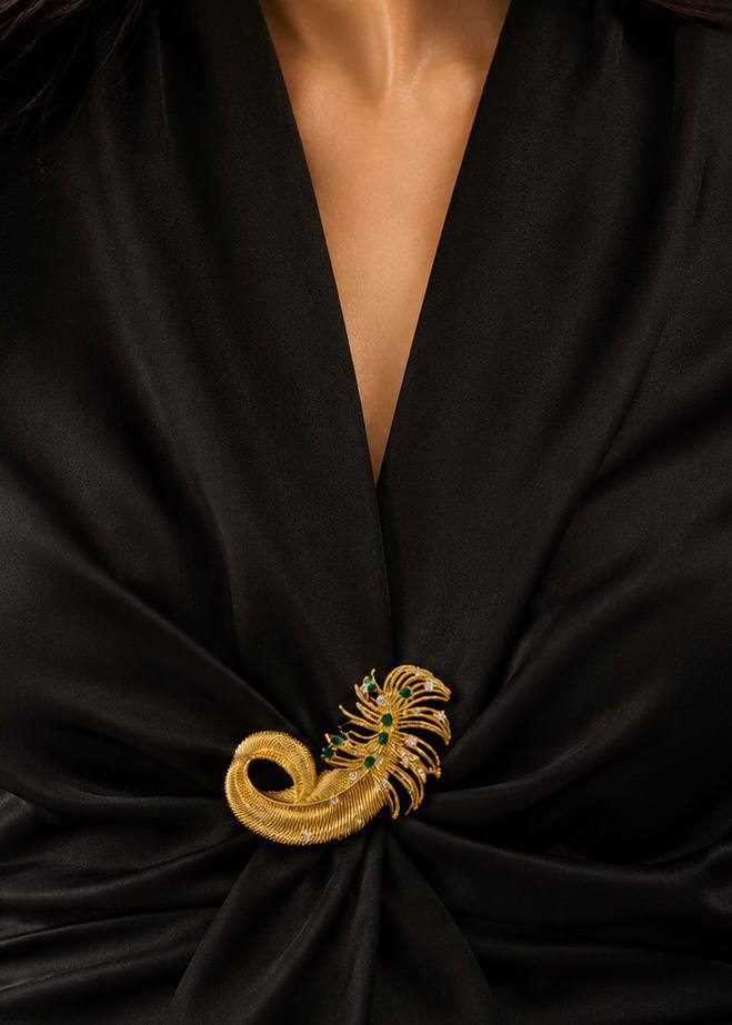 سنجاق سینه نما طلا برند boucheron وارداتی کد 1510 vip